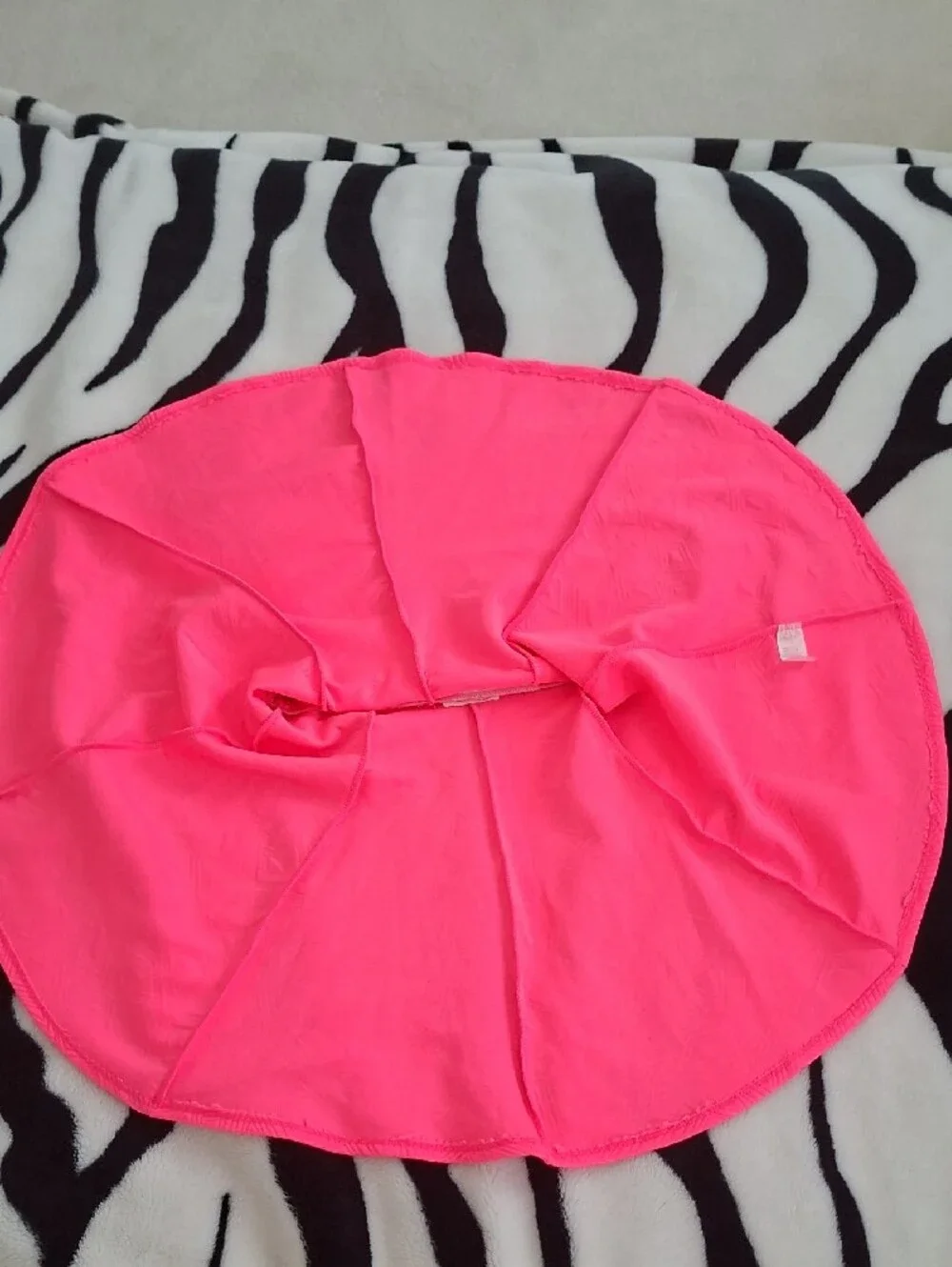 Black Bead Neon Coral Pink Skater Skirt - Picture 5 of 7